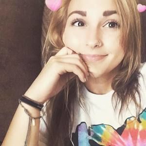 Meet your Posher, Nikki